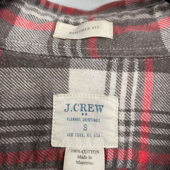 J. Crew Flannel Shirt Button Up Front Pockets Tailored Fit Plaid Womens Small - Picture 4 of 5